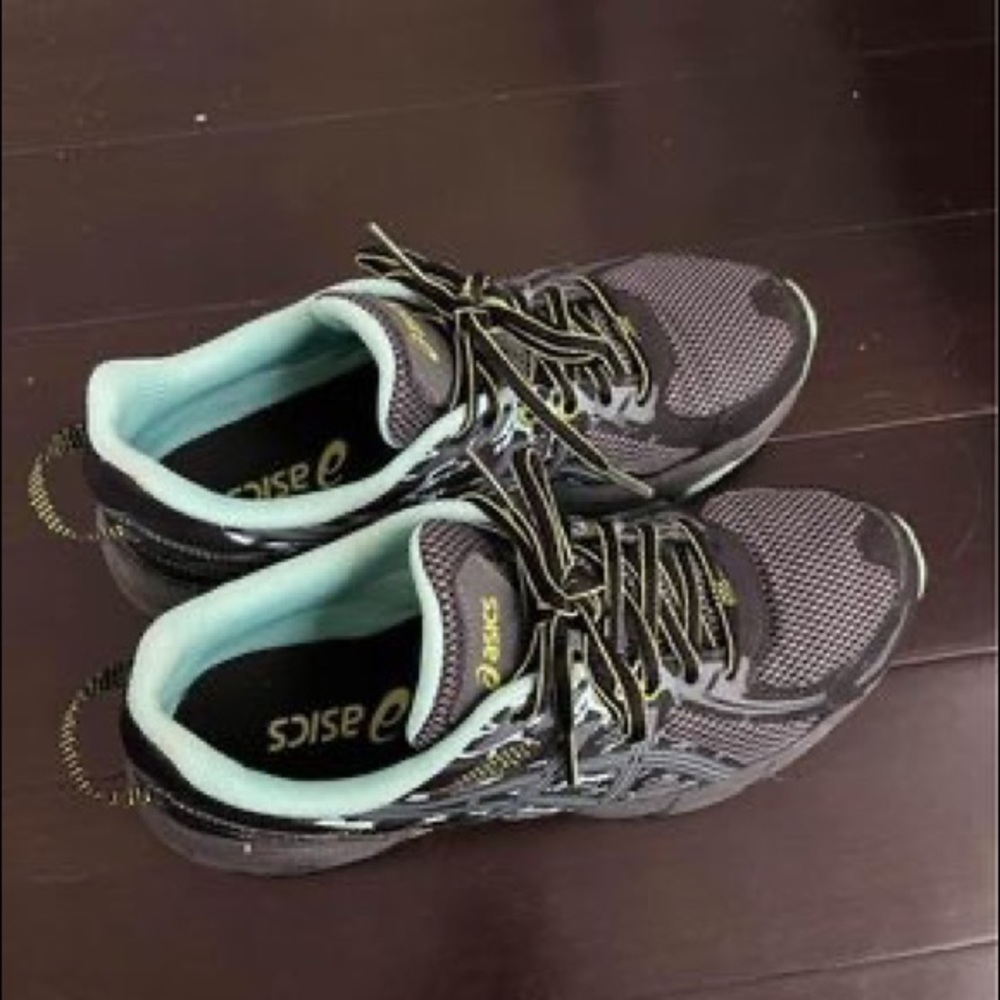 Asics Tennis Shoes